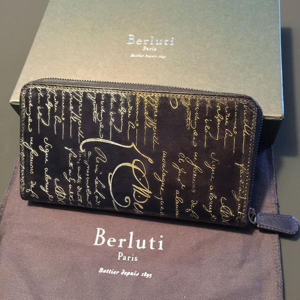 Berluti ゴールド×シルバーパティーヌ V字オープン長財布 8112308